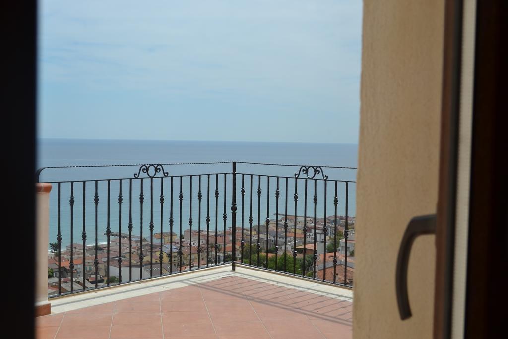 San Pio Bed & Breakfast Кариати Екстериор снимка